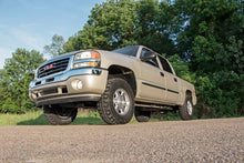 Load image into Gallery viewer, 1.5-2 Inch Leveling Kit | Chevy/GMC Sierra 1500/Silverado 1500/Tahoe/Yukon (99-06 &amp; Classic)