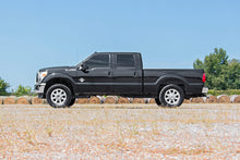 Load image into Gallery viewer, 2 Inch Leveling Kit | Ford F-250/F-350 Super Duty 4WD (2005-2023)