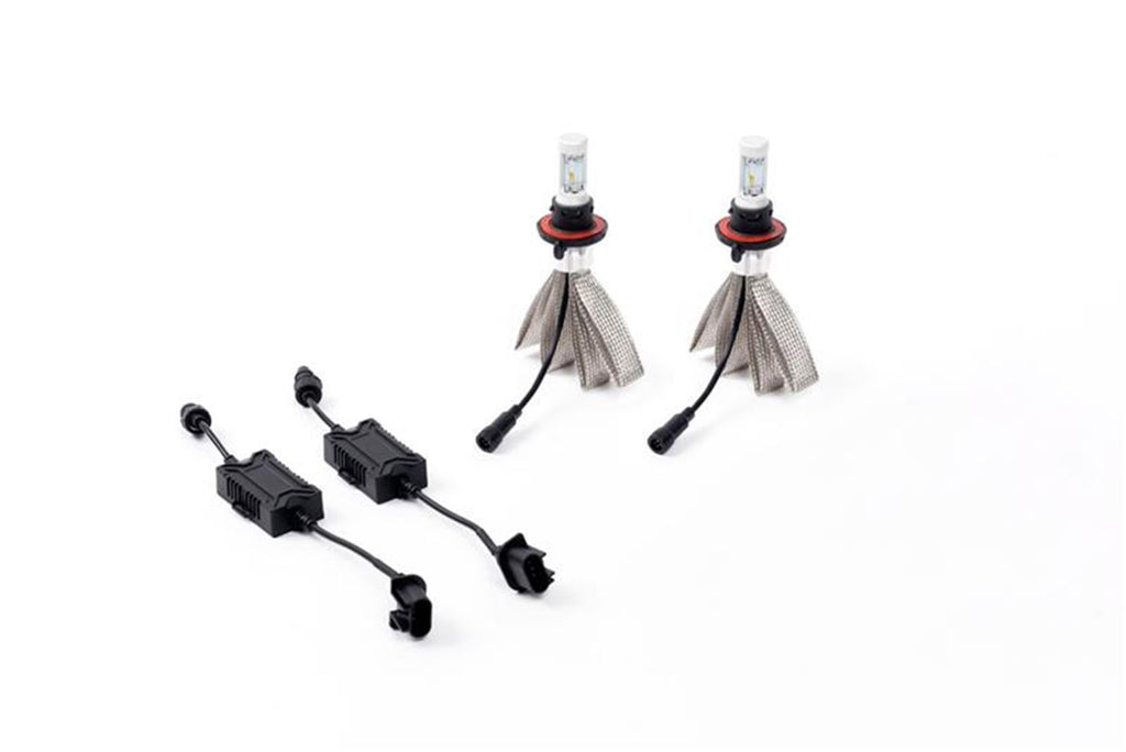 Silver-Lux LED Kit; w/o Anti-Flicker Harness; Bulb Type H13; Pair;